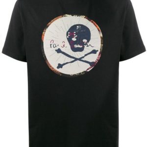 Black organic skull T-shirt