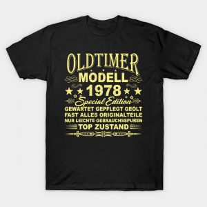 Oldtimer Modell Baujahr 1978 T-Shirt AI