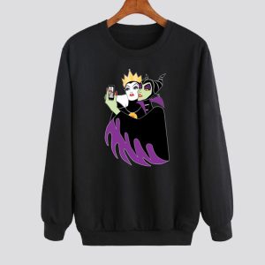 Wicked Selfie Sweatshirt SN