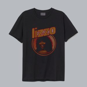 LIZZO black T-Shirt SN